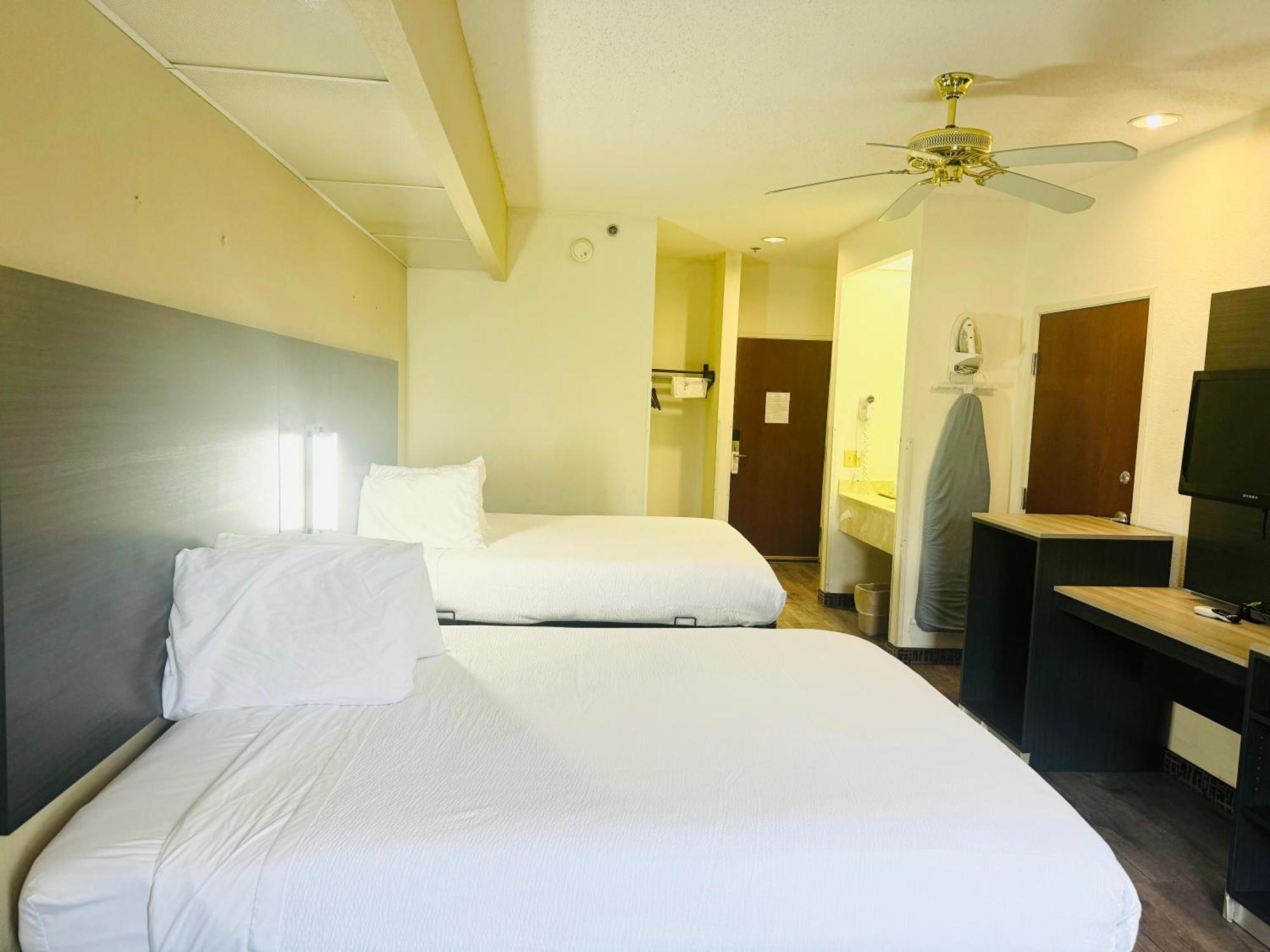 America'S Best Inns โฟลวูด ภายนอก รูปภาพ